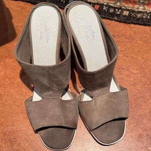 Seychelles Brown Open-Toe Heels